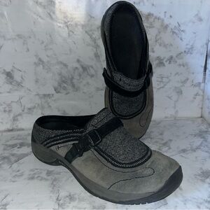 Merrell Encore Sidestep Shadow Suede Slipon Mules Clogs Gray Women’s US Size 8
